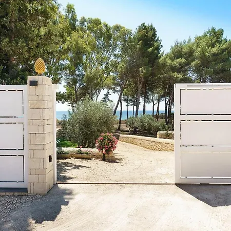 Holiday home Marinella