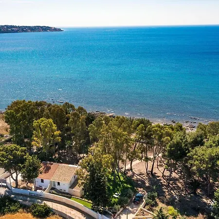 Holiday home Marinella